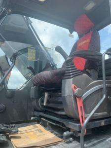 Usado Hyundai 220LC-9S Escavadeira Original Japão 20 Ton Grande Escavadeira com Alta Eficiência para Venda Quente em Xangai - Product Image 3