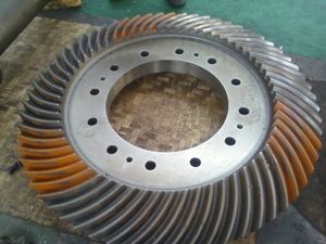 เฟืองดอกจอกเกลียวขนาดใหญ่สำหรับเครื่องมือไฟฟ้าชิ้นส่วนกลึงตามสั่ง - Product Image 2