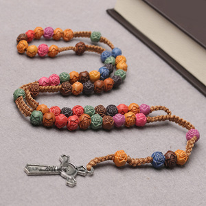 Christian Rose Beads Rosário Colar para As Mulheres Cruz Crucifixo Pingente Longa Cadeia Feminina Moda Religião Rosários Presente Da Jóias - Product Image 3