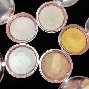 <span class=keywords><strong>Palette</strong></span> de poudre de surligneur de couleur unique avec logo personnalisé, maquillage du visage et du corps avec étiquette privée - Product Image 6