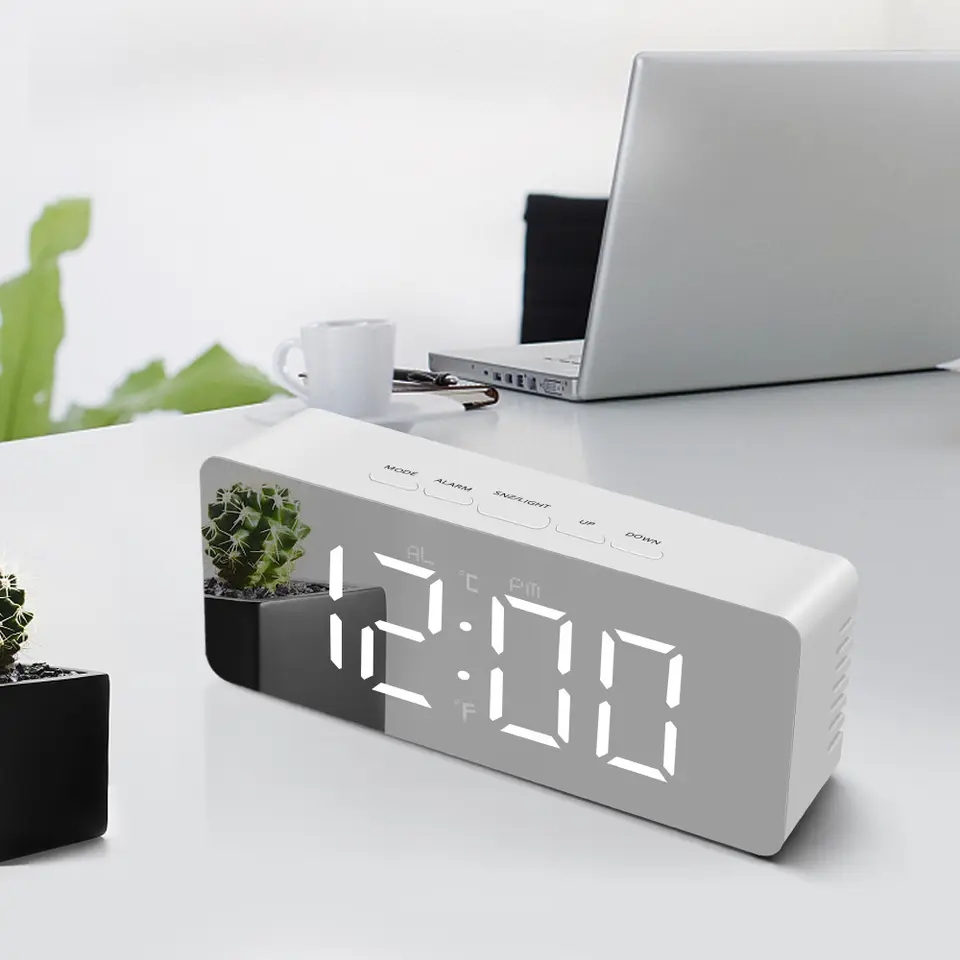 Usb Cable Battery Operate Digital Led Mirror Alarm Clock With Snooze Temperature Time Date