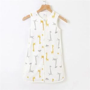 Saco de dormir de fibra de bambú para niños recién nacidos, saco de dormir de bebé con cremallera de algodón orgánico con estampado de animales personalizado para niños pequeños - Product Image 1