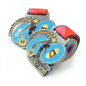 3d Futsal Dragon Boat Competitie Runner <span class=keywords><strong>Running</strong></span> Race Spinning Medaille Fiesta Dance Cheer Medailles Cheerleading Medailles - Product Image 6