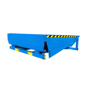 Niveleur <span class=keywords><strong>de</strong></span> <span class=keywords><strong>quai</strong></span> fixe pour plateforme <span class=keywords><strong>de</strong></span> <span class=keywords><strong>chargement</strong></span> et <span class=keywords><strong>de</strong></span> dé<span class=keywords><strong>chargement</strong></span>, avec pare-chocs, élévateur à ciseaux hydraulique stationnaire à commande par bouton-poussoir, durable - Product Image 4