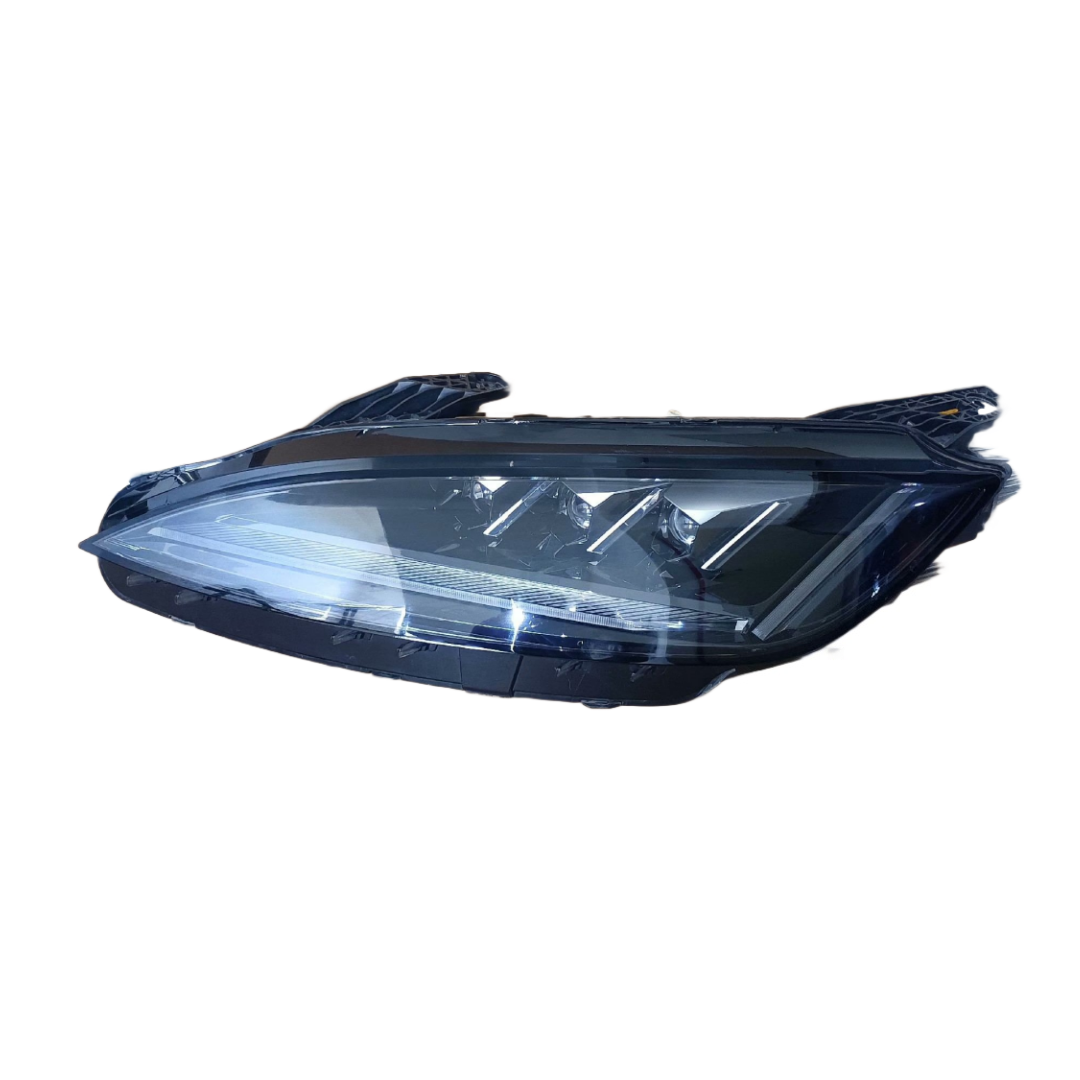 สีขาวอบอุ่น