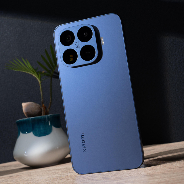 Mi 17T Pro 5G Smartphone 6.83'' 1.5K Amoled 144Hz Dimensity 9500 7000mAh 100W 50MP Lei Ca Mobile Phone