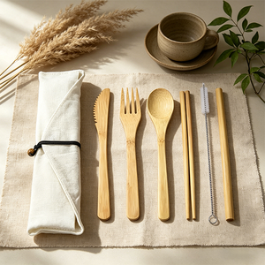 Juego de Cubiertos de Bambú de 6 Piezas, Incluye Cuchillo, Tenedor, Cuchara, Palillos, Pajita y Limpiador, para Uso en Interiores y Exteriores, Camping - Product Image 1