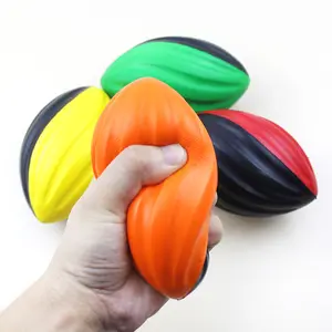 2024 искусственная пена антистресс мяч спиральный футбол сжимает игрушки 7 дюймов логотип спортивный мяч для детей
