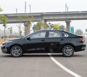 Kia K3 1.4T DCT Édition Deluxe 2023 Fabriquée en Chine Faible Consommation de Carburant WLTC Toit Ouvrant Panoramique <span class=keywords><strong>Véhicule</strong></span> Spacieux 5 Places - Product Image 1