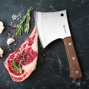 Hachoir à viande ergonomique avec poignée en bois, 4 pouces, robuste, os - Product Image 1