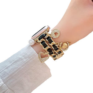 <span class=keywords><strong>Bracelet</strong></span> de luxe pour <span class=keywords><strong>femme</strong></span> de haute qualité pour <span class=keywords><strong>Apple</strong></span> <span class=keywords><strong>Watch</strong></span> Series 8 7 6 SE 5 4 3 avec <span class=keywords><strong>bracelet</strong></span> en acier inoxydable pour iwatch - Product Image 3