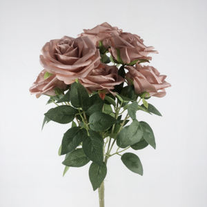 Vente en gros de F-0001 roses artificielles rouges et blanches faites à la main sept têtes <span class=keywords><strong>neuf</strong></span> têtes dix têtes fleurs de Noël réalistes - Product Image 6
