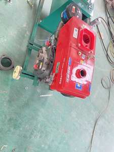 Moulin électrique commercial à quatre moulins pour aliments secs piment <span class=keywords><strong>noir</strong></span> riz blé maïs grain maïs broyeur broyage broyage concasseur - Product Image 4