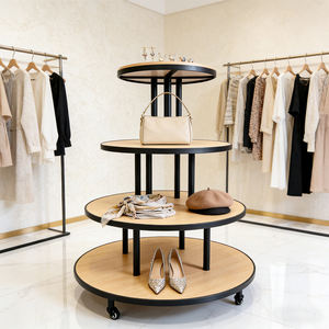 Exhibidor Redondo Rodante Personalizado <span class=keywords><strong>de</strong></span> 4 Niveles con Marco Metálico y Estantes <span class=keywords><strong>de</strong></span> Madera, Mueble Móvil para <span class=keywords><strong>Ropa</strong></span>, Zapatos y Bolsos - Product Image 2