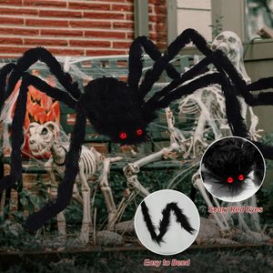 Telaraña Gigante CJYGEGE de 16.5 Pies con Araña Peluda de 5 Pies, Funciona con Batería, Decoración de Halloween para Exteriores, Telarañas Negras Elásticas - Product Image 3