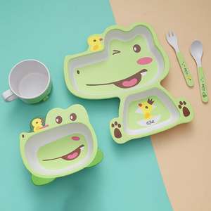 Ensemble Cadeau <span class=keywords><strong>Assiette</strong></span> de Nourriture pour Bébé <span class=keywords><strong>Dinosaure</strong></span> Cartoon Ensemble de Vaisselle pour Enfants (5 Pcs/Set) <span class=keywords><strong>Plastique</strong></span> Qualité Alimentaire - Product Image 4