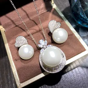 Charming fashion factory wholesale S925 sterling silver explosions selling Pearl Stud Necklace ladies high-end jewelry set