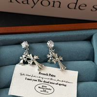 Boucles d'oreilles pendantes vintage en forme de croix, zircon, style punk gothique, bijoux d'oreille unisexe, accessoire de mode streetwear hip-hop pour le quotidien, les fêtes et les rendez-vous