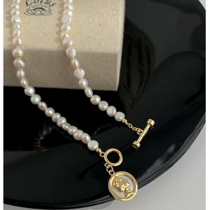 French Retro Style Women's Natural Pearl <b>Necklace</b> Young <b>Fashionable</b> Collarbone <b>Chain</b> Light Luxury Nich Neck - Product Image 2