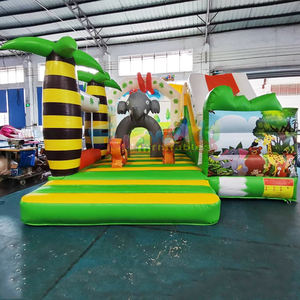 Castillo inflable comercial para niños, tipo safari, con tobogán. - Product Image 5