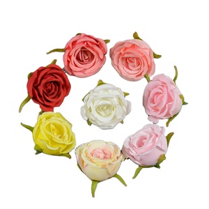 Fleurs artificielles en gros, petite taille, rose avec feuilles, décoration de mariage, têtes de fleurs artificielles - Product Image 1