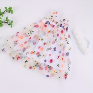 Abito da Damigella in Pizzo con Ricami Floreali, Tutu Traspirante Antirughe con Spalle Scoperte per Bambine 0-6 Anni, con Fascia per Capelli - Product Image 2
