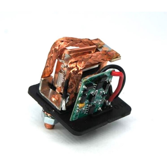 Car vehicle modified 120A200A smart Main and negative battery charging small volume wide voltage double battery isolator
