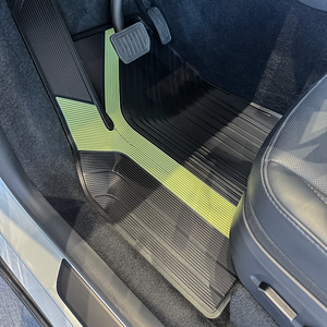 2025 nueva llegada de goma de lujo que brilla en la oscuridad juego completo 4/5 Uds alfombrillas de coche para Protección mejorada del vehículo - Product Image 1