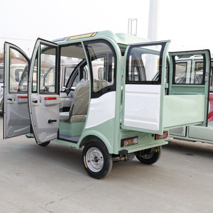 Triciclo Motorizado de Tres Ruedas, Estilo Nuevo de Fábrica, 1800W, Cerrado, para Viajes de Corta Distancia - Product Image 1