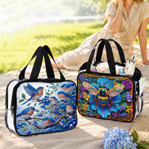 Set <span class=keywords><strong>de</strong></span> 2 Bolsas <span class=keywords><strong>de</strong></span> Maquillaje con Pintura <span class=keywords><strong>de</strong></span> Diamantes 5D - Neceser <span class=keywords><strong>de</strong></span> Viaje Artesanal con Pedrería y Herramientas Incluidas (Incluye Pegamento <span class=keywords><strong>de</strong></span> Arcilla y Bandeja para Herramientas) - Product Image 3
