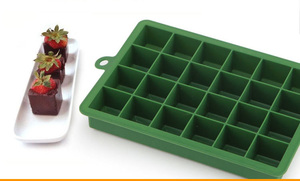 Moldes de Goma para Helado de 24 Cavidades, Resistentes a Altas Temperaturas, Bandeja de Plástico Cuadrada Pequeña para Cubos de Hielo, Personalización OEM/ODM 2025 - Product Image 5