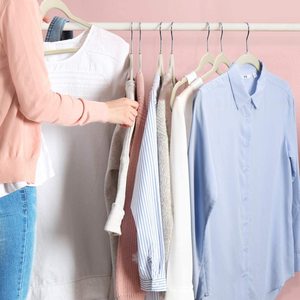 Cintres en velours ultra-minces robustes multi-espaces multifonctionnels pour garde-robe et <span class=keywords><strong>porte</strong></span>-vêtements <span class=keywords><strong>de</strong></span> <span class=keywords><strong>salle</strong></span> <span class=keywords><strong>de</strong></span> <span class=keywords><strong>bain</strong></span> - Product Image 6