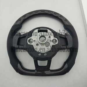 Volant de direction en cuir perforé en fibre de carbone avec LED, pratique et en promotion, pour Volkswagen Golf 7.5 GTI - Product Image 3