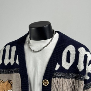 Nouveau <span class=keywords><strong>Cardigan</strong></span> <span class=keywords><strong>Homme</strong></span> 2026 Style <span class=keywords><strong>Vintage</strong></span> Broderie Lettres, <span class=keywords><strong>Cardigan</strong></span> Tendance Streetwear avec Logo Personnalisé OEM, Pull <span class=keywords><strong>Homme</strong></span> - Product Image 4