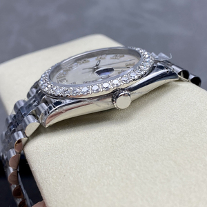 Reloj mecánico automático de lujo con bisel de moissanita de 41mm, esfera de 26mm de diámetro, logotipo personalizado, producto New Age de gama alta - Product Image 4