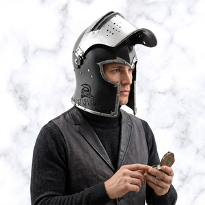 Casco Barbuta de Acero Antiguo, Chapado en Níquel Negro, Armadura Medieval, Pieza de Arte Coleccionable - Product Image 1