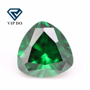 3*3-12*12mm trillion cut light green/emerald green cubic zirconia loose gemstones synthetic faceted cut trillion shape CZ stones