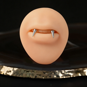 Set de Piercings Labiales al por Mayor, Diseño Personalizado, Joyería de Titanio G23 para Labio, <span class=keywords><strong>Piercing</strong></span> Smiley, Labret Studs 16G 18G - Product Image 5