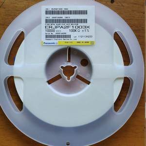 Résistance SMD ESD ERJ-PA2D56R0X 0402 <span class=keywords><strong>56</strong></span> Ohms 0,5% 0,2W résistante aux surtensions - Product Image 2