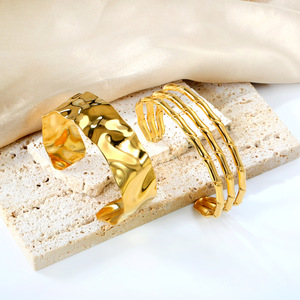 Punk Gold Plated Women's Trendy Cuff <strong>Bangle</strong> <strong>Bracelet</strong> Hollow Textured Leaf Chunky Wide Adjustable for Parties - Product Image 3