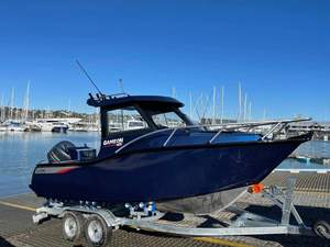 Bateau de pêche en aluminium de luxe Profisher à coque en V profonde de 6,25 m avec remorque - Product Image 5