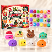 Calendrier de l'Avent de Noël en forme de boulette souple en TPR, prêt pour l'e-commerce transfrontalier FBA, boîte mystère anti-stress à presser, en stock