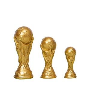 Trofeo <span class=keywords><strong>de</strong></span> Campeonato Dorado, Artesanía en Resina Pintada a <span class=keywords><strong>Mano</strong></span>, <span class=keywords><strong>Mini</strong></span> Botas <span class=keywords><strong>de</strong></span> Fútbol, Adornos, Regalos Deportivos - Product Image 1