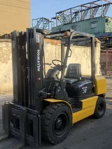 Chariot élévateur à fourche diesel FD30 d'occasion, capacité de charge de 3 tonnes, bon état, équipement de levage lourd, équipement de terrassement - Product Image 5