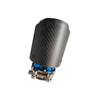 Puntas de <span class=keywords><strong>escape</strong></span> universales de fibra de carbono de salida única estilo AK para tubos de punta de cola estilo <span class=keywords><strong>Akrapovic</strong></span> - Product Image 5