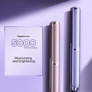 プロ仕様のポータブル2-in-1ヘアストレートナー - LED急速加熱、髪に優しいストレートツールで長持ちするスタイリングを実現 - Product Image 4