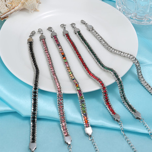 Pulsera de Acero Inoxidable con Tres Capas de Diamantes de Imitación para Mujer, Joyería Minimalista de Moda con Micro Pavé - Product Image 2