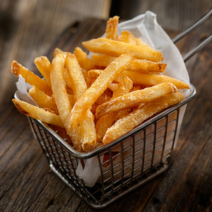 Frites de pommes de terre surgelées, dures et salées, snacks végétaux écologiques et durables en panier métallique avec ketchup et mayonnaise inclus - Product Image 1
