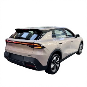 NIO Elektro-SUV 2026 5 Sitze LED-Scheinwerfer Panorama-Schiebedach Automatikgetriebe R19 Reifen Lederausstattung Turbomotor - Product Image 2