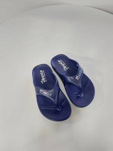 Sandales d'été souples en EVA de qualité supérieure Red Apple 3933, tongs ouvertes pour homme et femme, légères, pour la plage, fabriquées en Thaïlande - Product Image 6